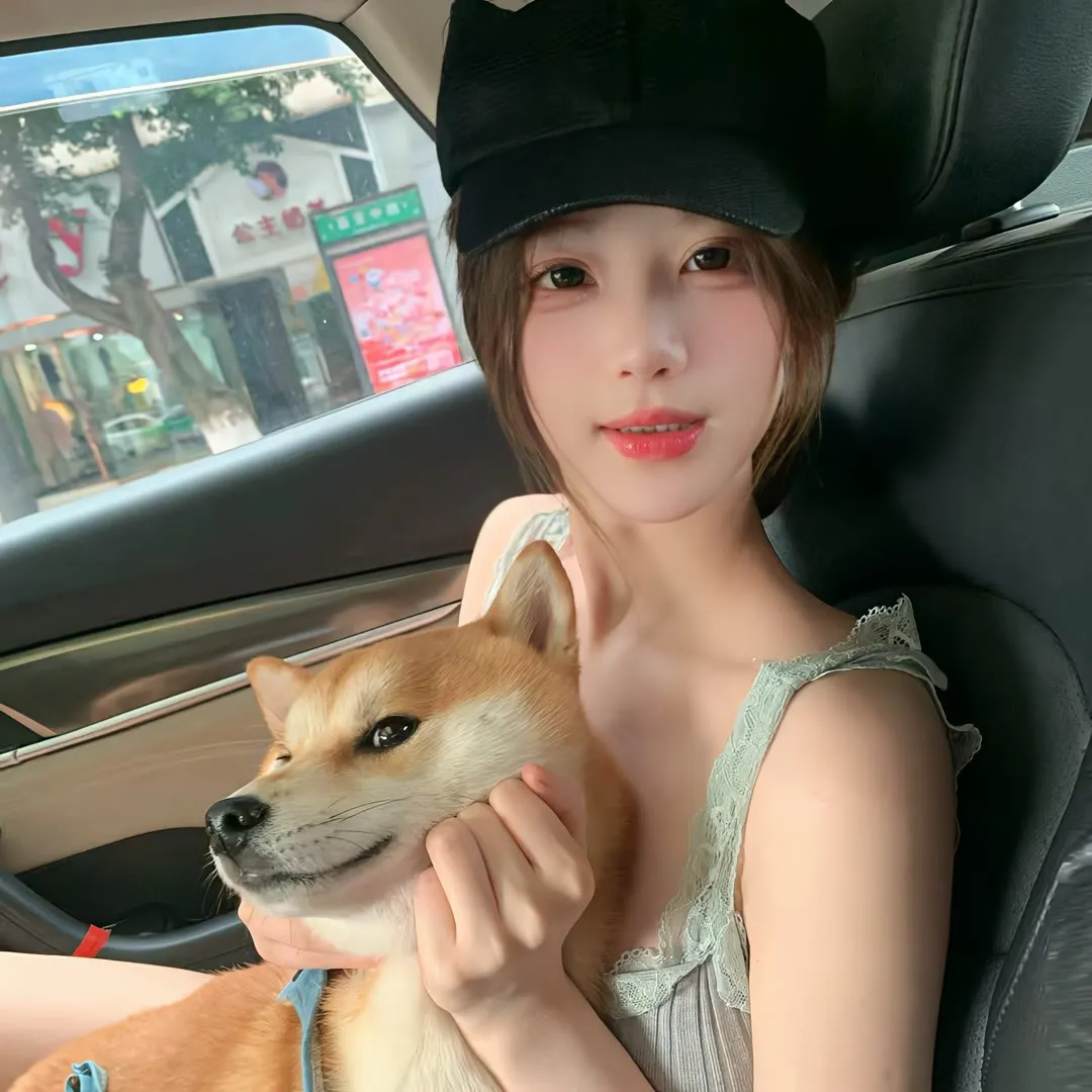 猫咪第一次见到小奶狗的反应，太治愈了 - 叶子影院